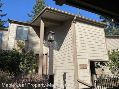 Main picture of 13730 15th Ave NE