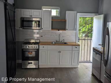 Main picture of 4834 Ogden St