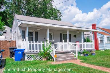 Main picture of 13 Fiske St