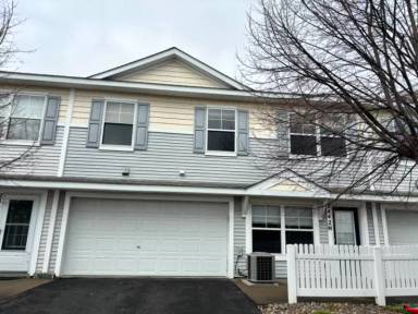 Main picture of 2469 Dawes Pl