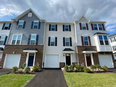 Main picture of 206 Bamboo Dr