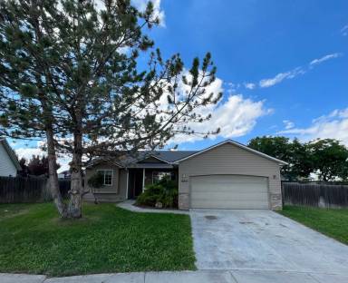 Main picture of 16847 Bayou Way