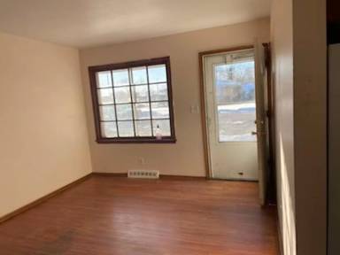 Main picture of 4960 Harrison Ave