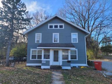 Main picture of 237 Campus Ave