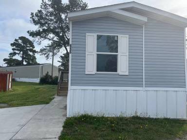 Main picture of 553 Corbin St