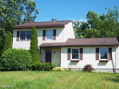 Main picture of 801 Ravine Rd