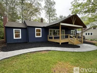 Main picture of 351 Maple St