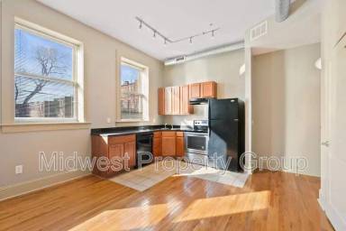 Main picture of 4244 Chouteau Ave