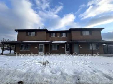 Main picture of 1891 Redwood St