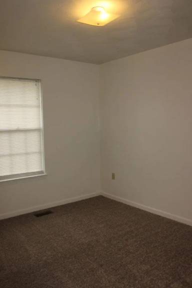 Main picture of 862 Patrick Henry Dr