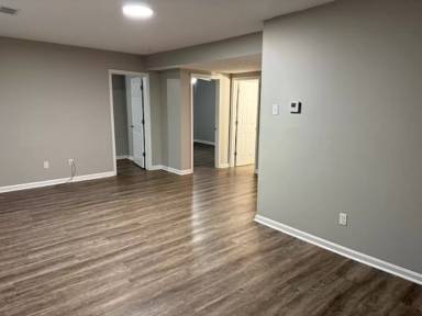 Main picture of 184 S Killarney Ln