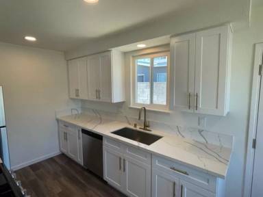 Main picture of 4209 Mayflower Ln