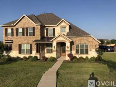 Main picture of 290 Benwick Dr
