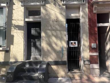 Main picture of 112 E 14th St