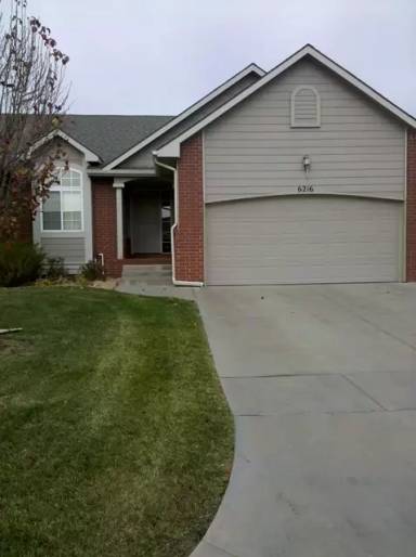 Main picture of 6216 E Ironhorse St