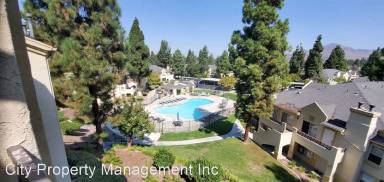 Main picture of 2081 Lakeridge Cir