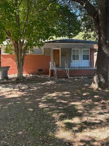 Main picture of 1829 Irma St
