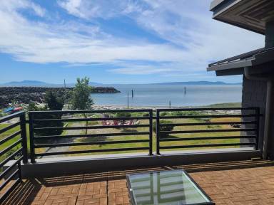 Main picture of The Seaside Getaway - Short Term Rental
