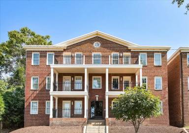 Main picture of 2902 Idlewood Ave