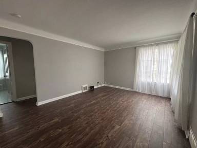 Main picture of 20611 Franklin Rd