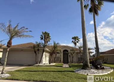 Main picture of 6764 Ferri Cir