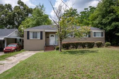 Main picture of 1803 Heath St