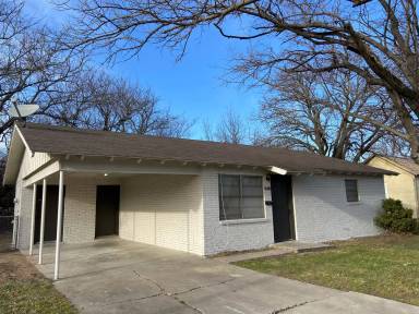 Main picture of 1211 W Long St