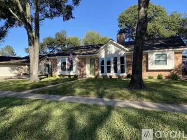 Main picture of 719 Park Meadow Dr