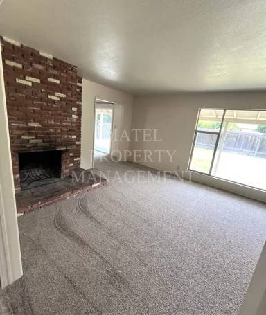 Main picture of 1701 Linwood Dr