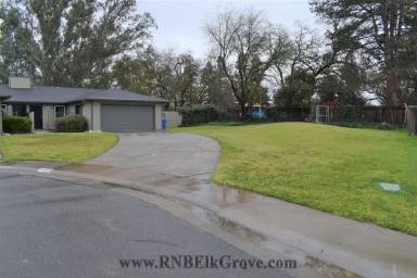 Main picture of 8960 Chalmers Ct