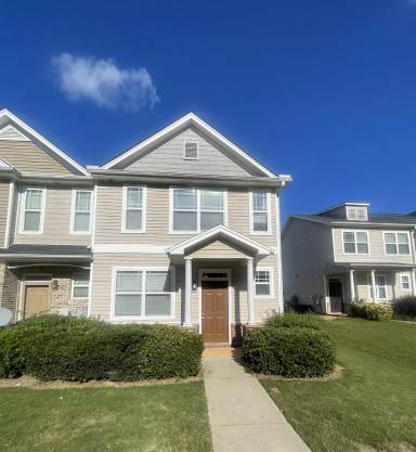 Main picture of 6300 Ellenwood Dr