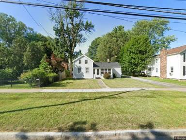 Main picture of 612 2nd St