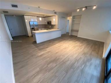 Main picture of Nine At Mary Brickell Village