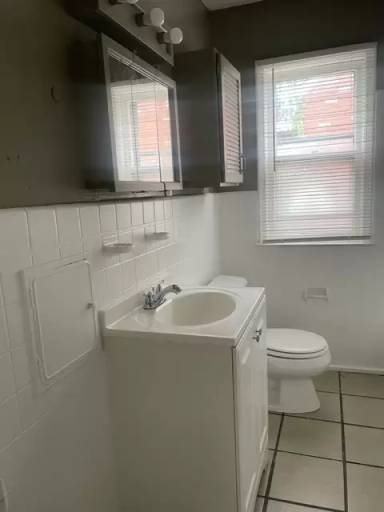 Main picture of 7303 Ashton Ave