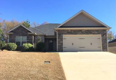 Main picture of 102 Ledford Way