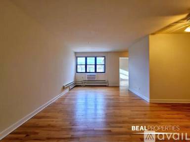 Main picture of 660 W Wrightwood Ave