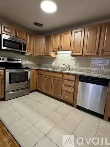 Main picture of 230 Babcock St