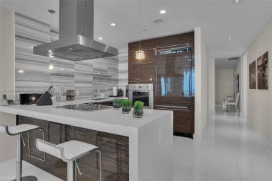 Main picture of Marquis Miami