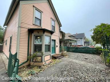 Main picture of 1106 SE Pine St