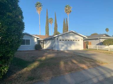 Main picture of 4164 Justin Way