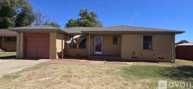 Main picture of 4637 Mistletoe Dr