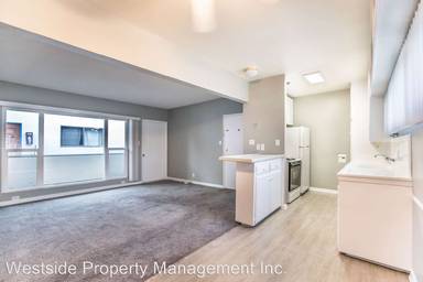 Main picture of 2621 Centinela Ave
