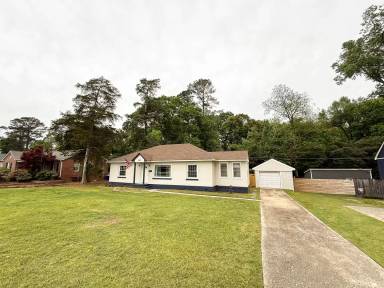 Main picture of 2515 Camille Dr