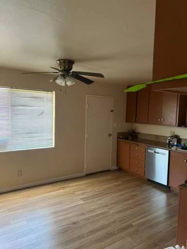 Main picture of 5613 50th Ave