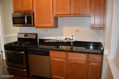 Main picture of 3034 N Ashland Ave