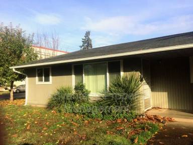 Main picture of 945 NW Fremont Ave