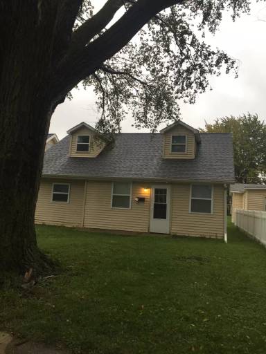 Main picture of 1139 S Cooper St