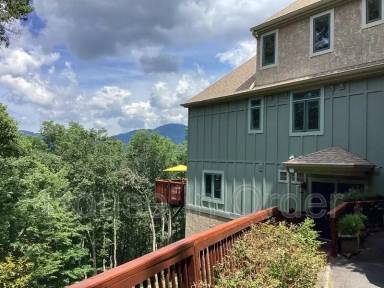 Main picture of 329 Mountain Laurel