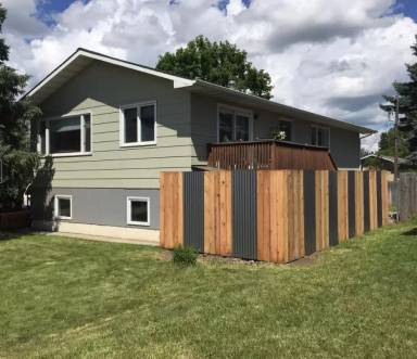 Main picture of 514 1/2 N 19th Ave