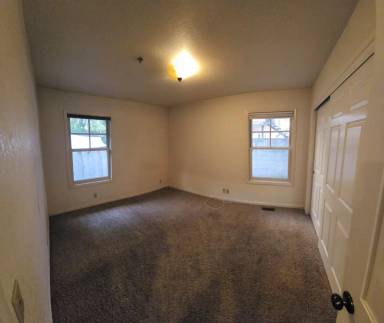 Main picture of 1627 Mill St